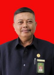 Drs. H. Mustofa Kamil, M.H.
(Hakim)